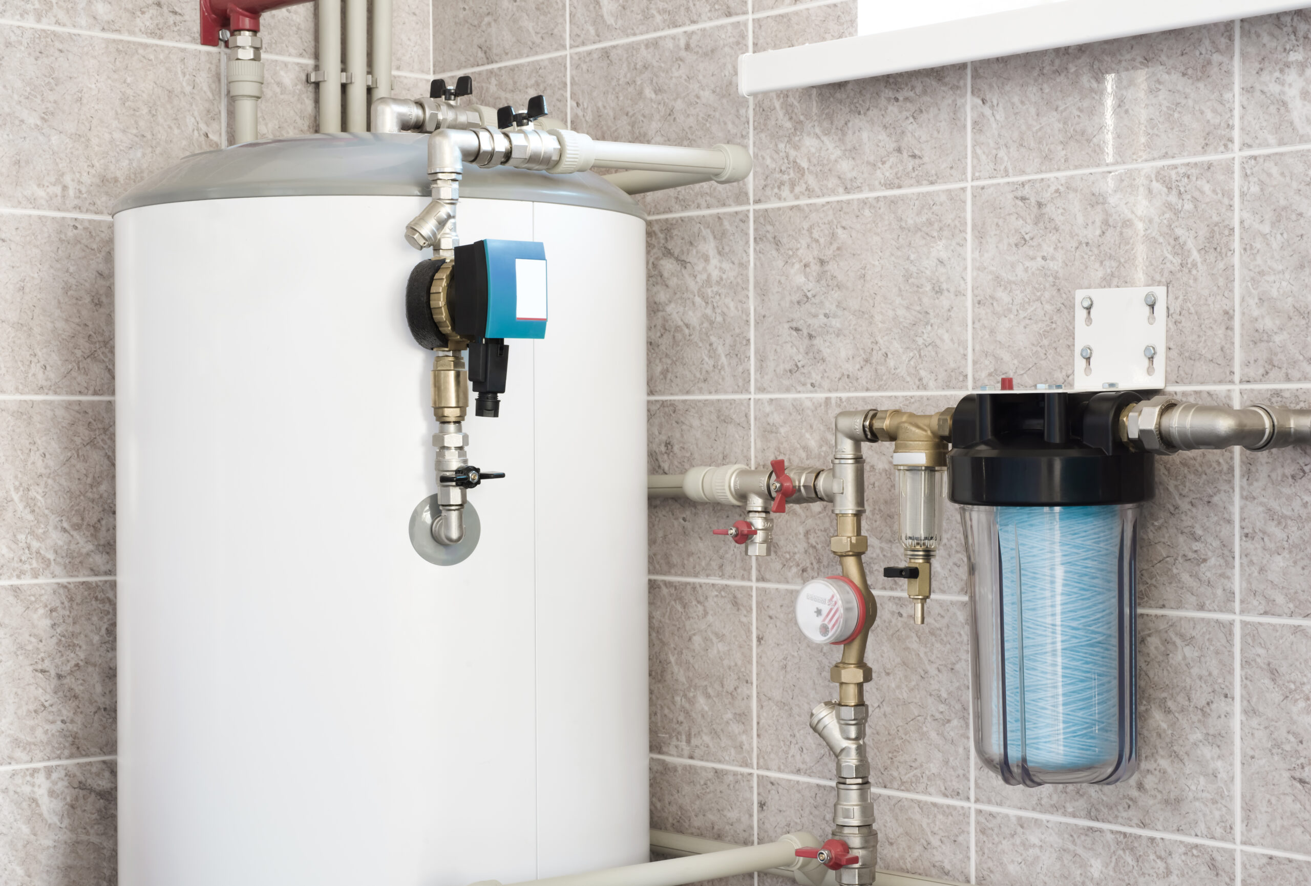 Hot water tanks